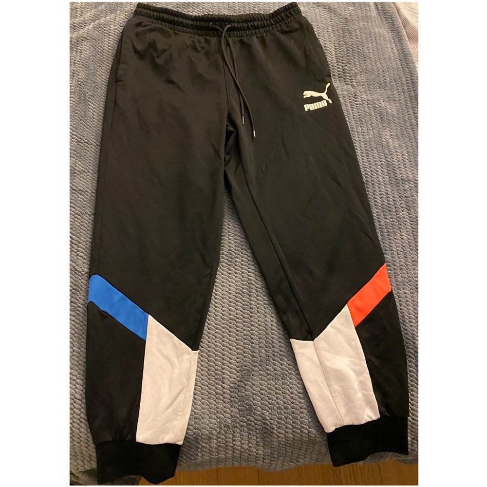 Puma joggers